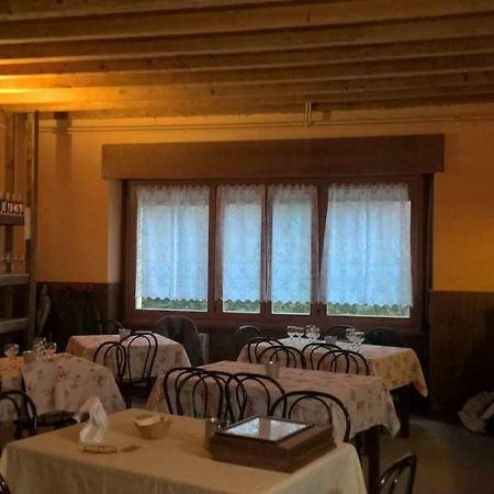 Capanna C.A.O. Hotel Brunate Eksteriør billede